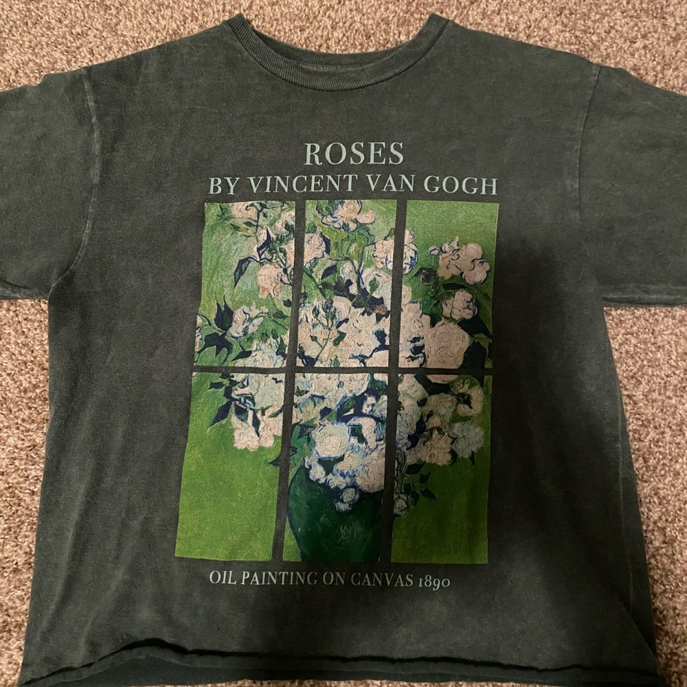 Green graphic tee size XS